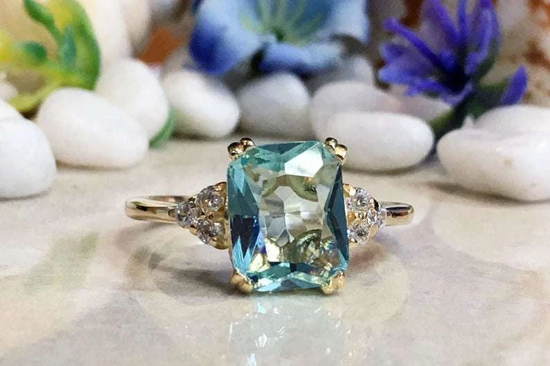 Radiant cut aquamarine ring store