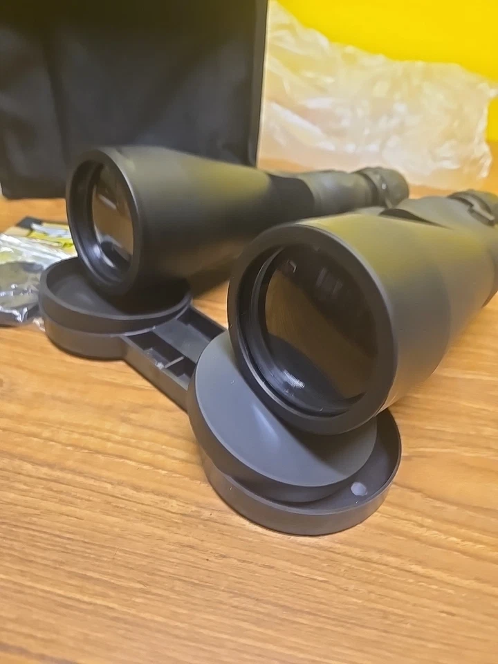 BSA Optics 10x30 Magnification Binoculars 195ft @ 1000 Yards - Image 4 of 4