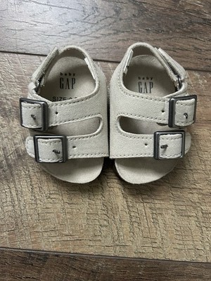 Baby Gap Double Buckle Infant Sandals Size 0-3 Months - Beige Color - NWOT