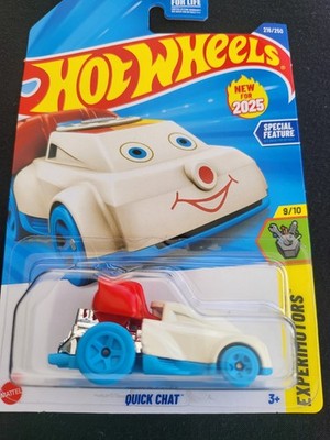 2025 Hot Wheels #216 Expermotorsi 9/10 QUICK CHAT Toy Phone NEW MODEL Red White