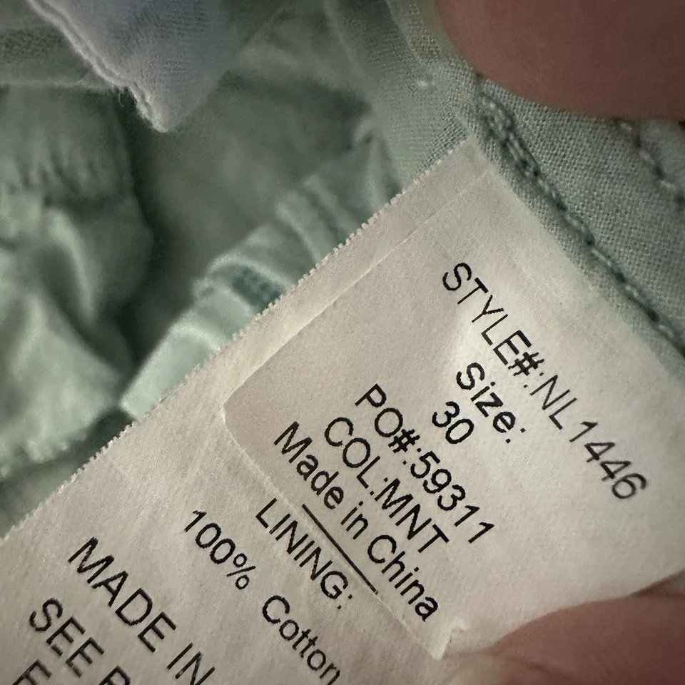 Pantalones cortos Level 99 para mujer talla 30 azul claro frente plano mezcla de lino cremallera lateral Foto 4 de 4