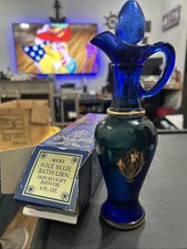 Vintage 1970s Avon Skin-So-Soft Bath Oil Almost Full Decanter, 9" Tall, 6 Fl Oz