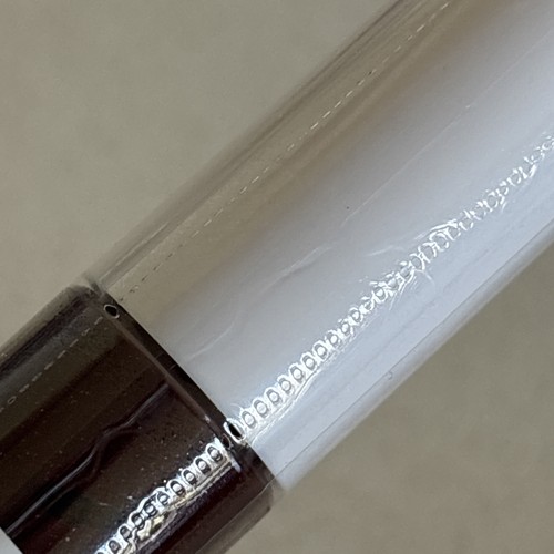 Glow Studio Express plum shimmer lip gloss Express - Picture 3 of 4