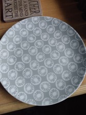 Retro geometric grey pattern NEXT side plates 19cm vgc