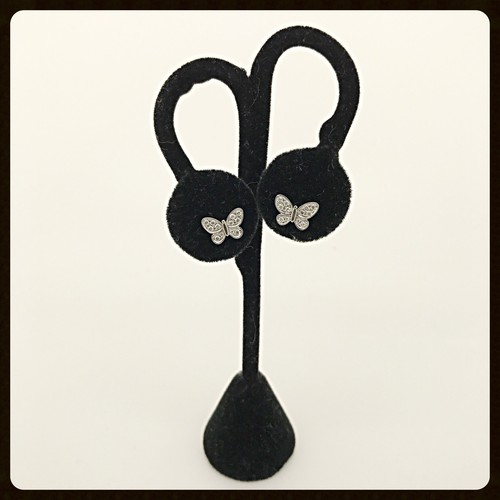 Pendientes de tachuelas de mariposas 18 k. Diamantes de oro blanco, regalo de amor moda hechos a mano - Imagen 5 de 12