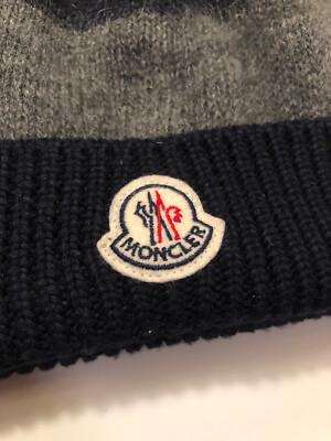 ■MONCLER■バージンウール リブ編みイヤーマフ Moncler Logo Patch Cuff Virgin Wool Rib Beanie | Nordstrom