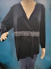 SIZE 2X NOTATIONS WOMAN Black V-Neck Long Sleeve Top INVPV775