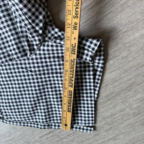 Old Navy High Rise Pixie Shorts NWT Women's 0 Gingham Check Black White 26x5 - Picture 5 of 6