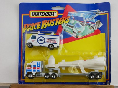 2-Pack Price Busters NASA - 60035 Matchbox MB75
