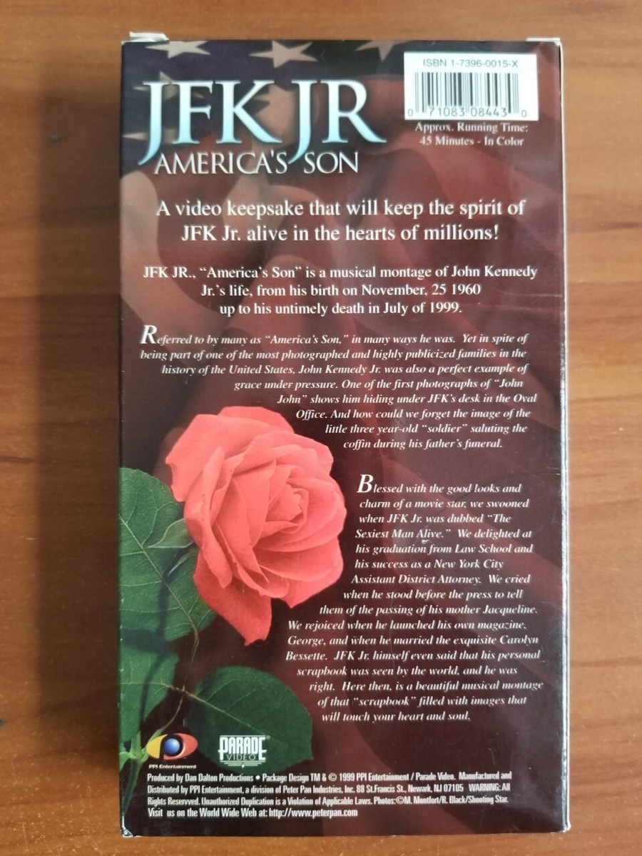 (未使用･未開封品)Memories of JFK Jr.-America&#39;s [VHS] Memories Of JFK Jr, America's Son (VHS, 1999) Brand New