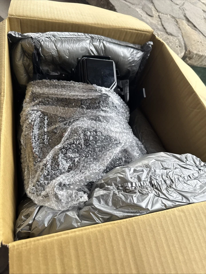 Faros Eagle Eye Cadillac Escalade Ext 07-09 Nuevo en caja Lado izquierdo Foto 2 de 4