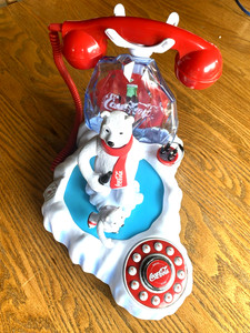 Coca Cola animated Polar Bear Telephone  Skating Iceberg Phone