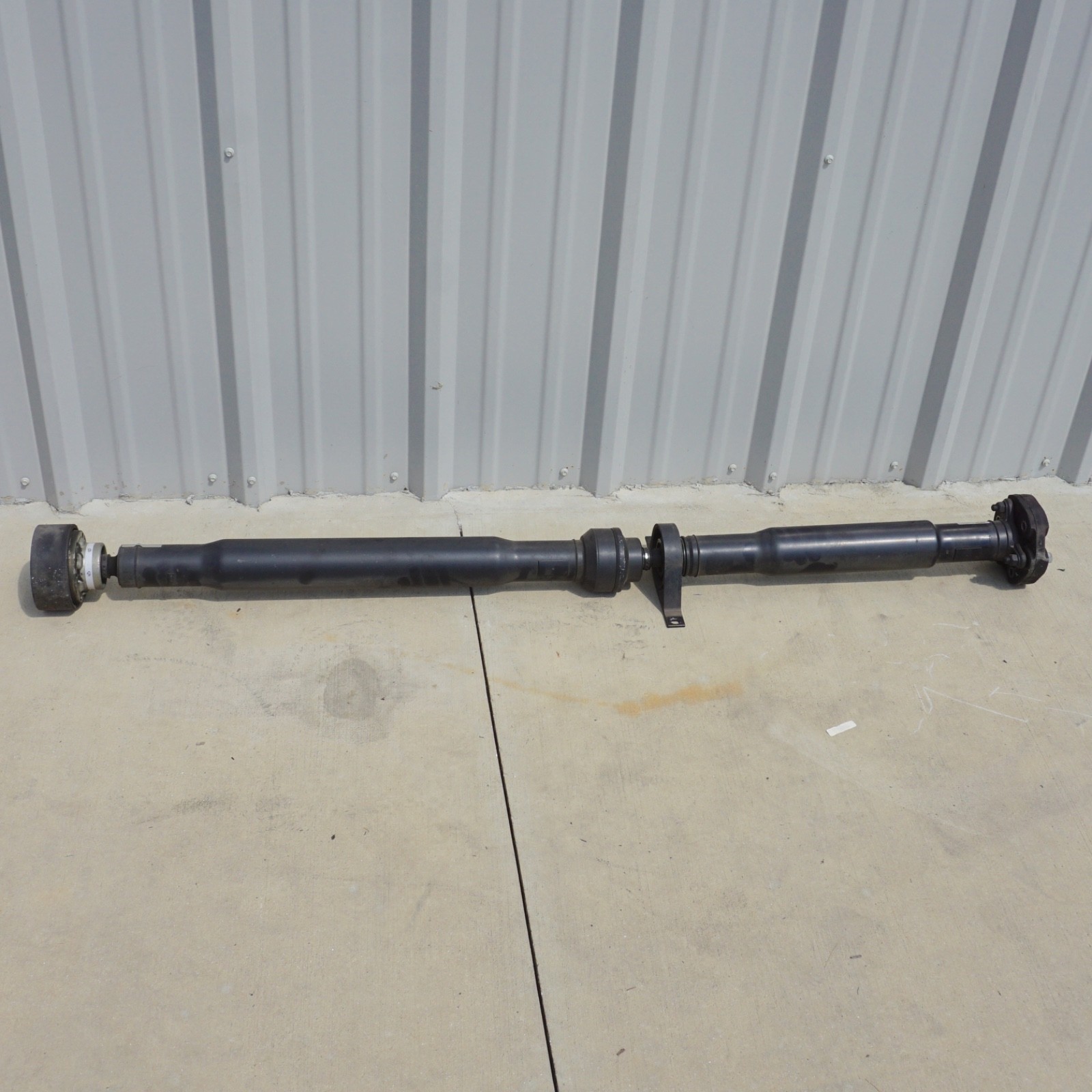 2014 - 2017 MASERATI GHIBLI S M157 AWD DRIVE SHAFT CARDAN PROPELLER REAR OEM
