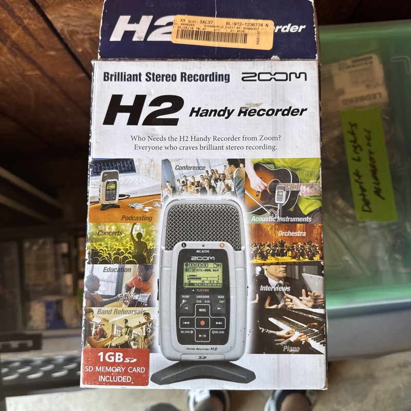 Zoom H2 Handy Recorder