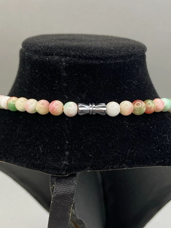 Vintage Graduated Multicolor Red Green White Jade Round Beads Necklace Estate - Image 4 of 4