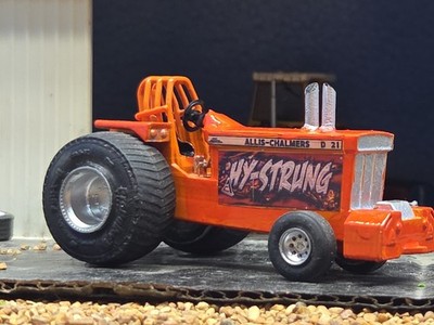 Allis-Chalmers D 21 1:64 CUSTOM built TRACTOR pulling PULLER HOTROD Ertl Farm