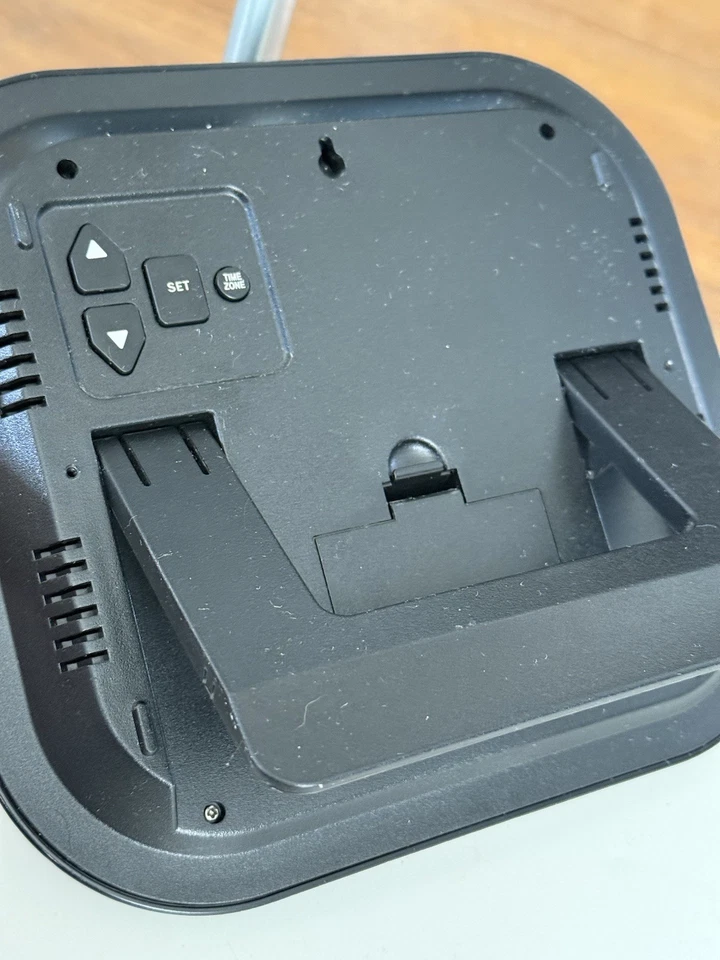 Reloj atómico Timex 75322T fecha día temperatura, funciona muy bien Foto 3 de 4