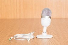 Razer Siren Mini Rz19-0505 White Microphone