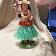 Hawaiian Dashboard HULA GIRL Dancer NODDER BOBBLEHEAD Figurine 6.5" Pre-Owned