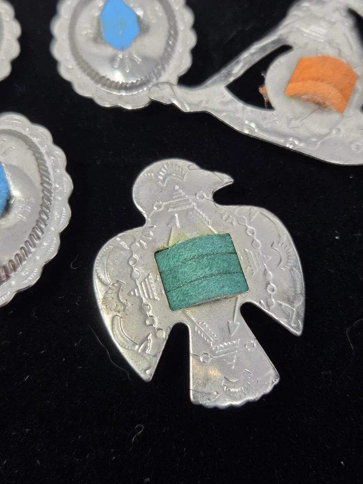 7 Vintage Southwest Style Concho Wolf Button Eagle Fire  Covers Mixed Lot - Image 3 of 4