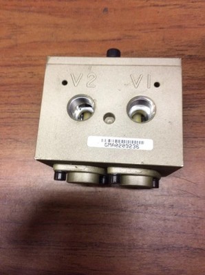 Ross 2768C3900 Pilot Operated Inline Check Valve Dual 2/2 3/8'' NPT-Used