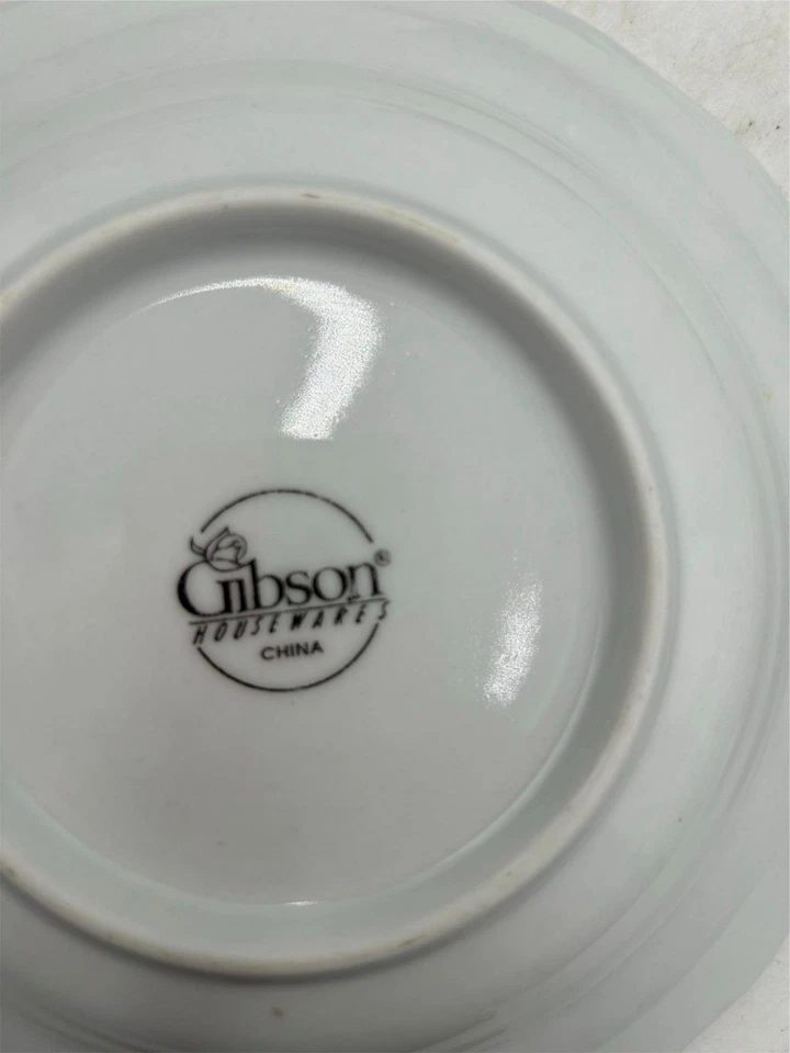 TETERA GIBSON GOLDEN LEGACY, 7) TAZAS Y 8) PLATILLOS BLANCA Foto 4 de 4