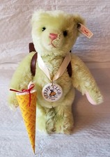 Steiff - School Starter Green Mohair Bear 1998 - EAN 420139 - New w/ COA