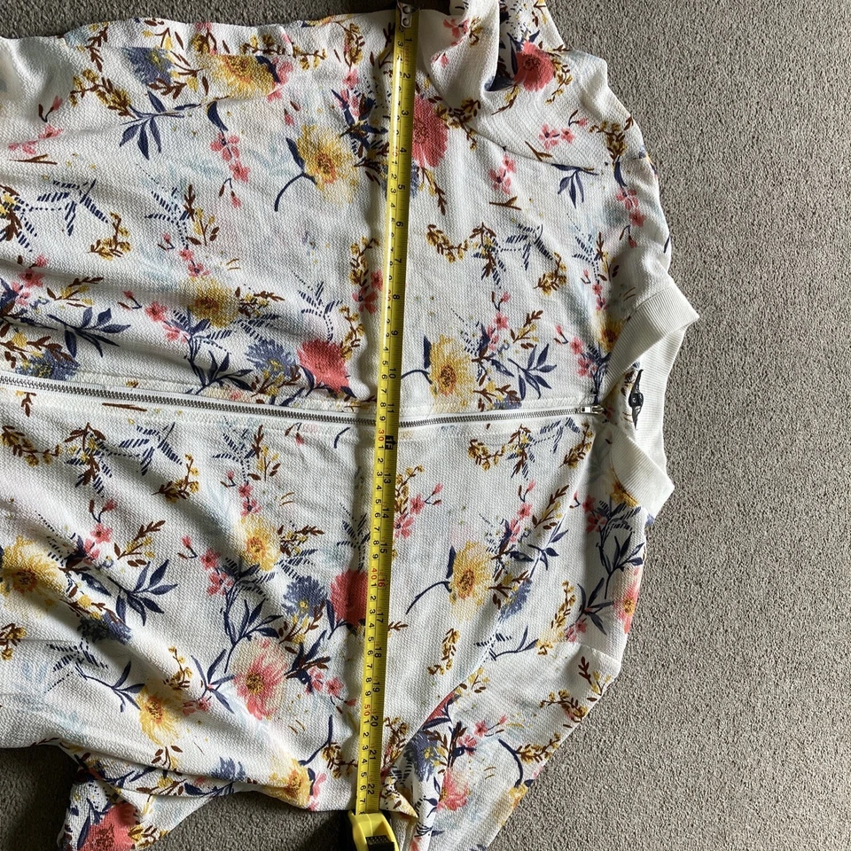 New Look Women's Jacket UK 12 White Floral Polyester with Elastane Bomber Jacket - Image 4 of 4