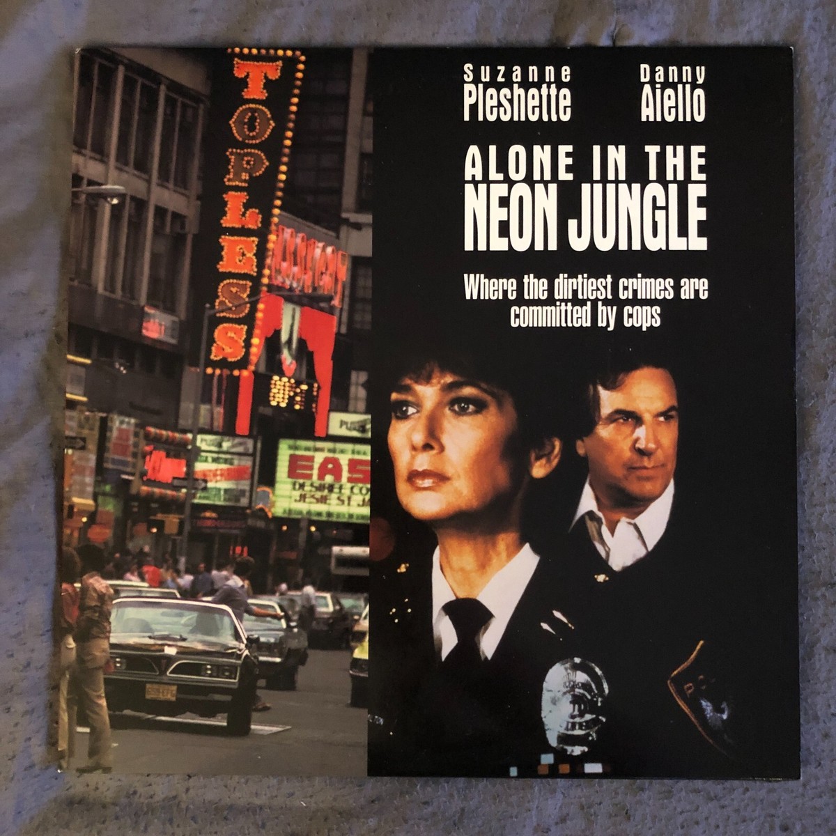 ALONE IN THE NEON JUNGLE 1988 Laserdisc DVD LD Suzanne Pleshette  