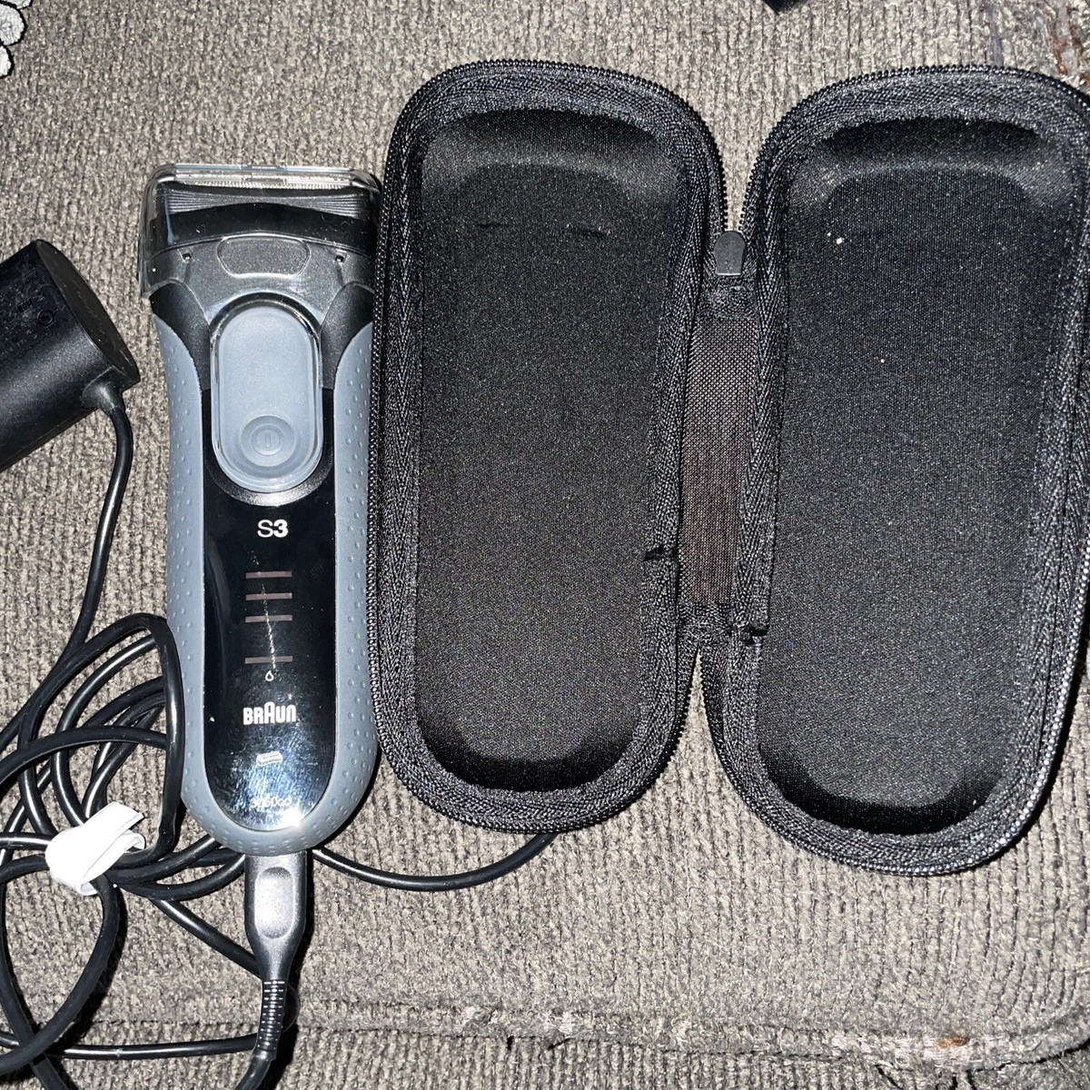Braun Series 3 ProSkin 3050CC Electric Shaver for Men for