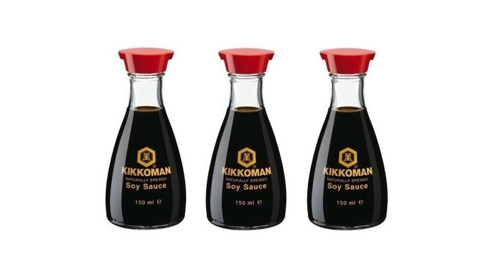 Sojasauce KIKKOMAN Tischflasche Dreierpack: 3 x 150ml mit Ausgießer Soja Sauce