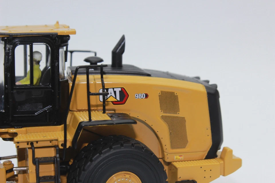 Diecast Masters 85684 CAT 980 Radlader 1:50 Caterpillar NEU in OVP - Bild 4 von 4