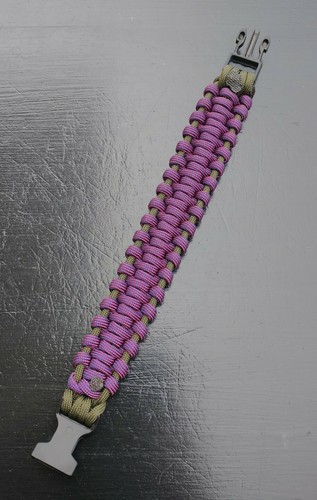 Handmade Color-Change "Hummingbird" Paracord Bracelet for 8 1/4" Wrist - Picture 6 of 7