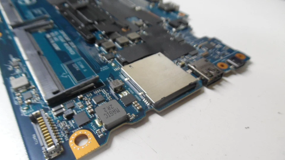 DELL LATITUDE 5590 LAPTOP INTEL MOTHERBOARD i5-8350U GJWKW 0GJWKW ** - Bild 3 von 4