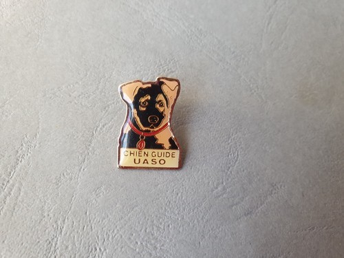 Pin's ANIMAL / ANIMAUX - chien guide UASO - 第 1/12 張圖片