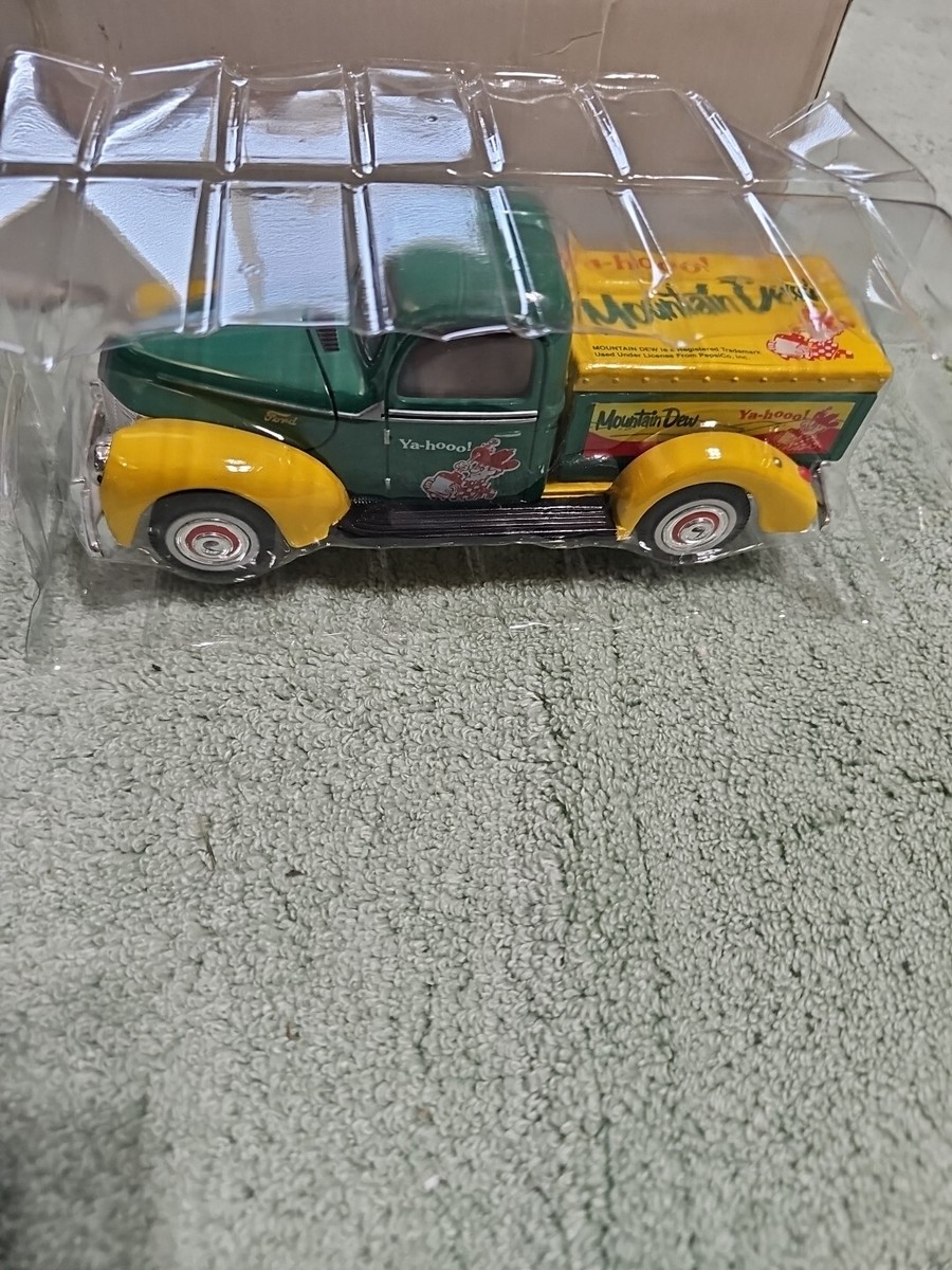Mountain Dew 1940年式トラックミニカー Golden Wheel Advertising Diecast Mountain Dew Toy Truck 1940 Ford