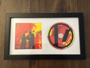 Signed Twenty One Pilots | eBay