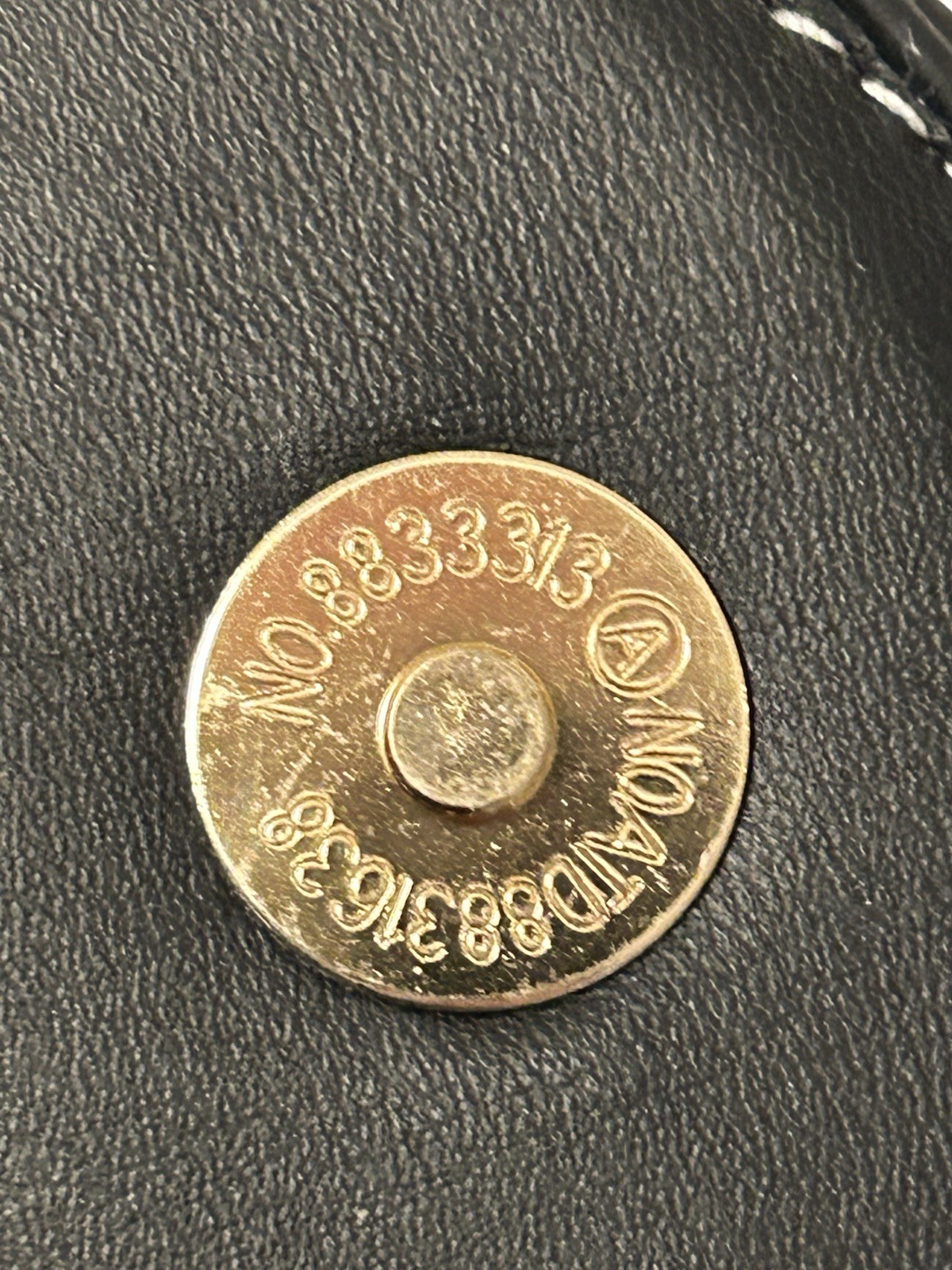 NEW CLUCI Crossbody Bag Small Black w/ White Stitching Shoulder Purse Cellphone