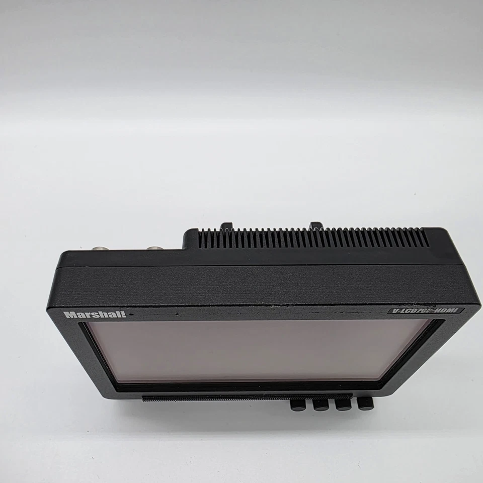 Marshall Electronics V-LCD70MD-3G 7” Field Monitor Kit w/ Case, Power & SDI/HDMI - Image 4 of 4