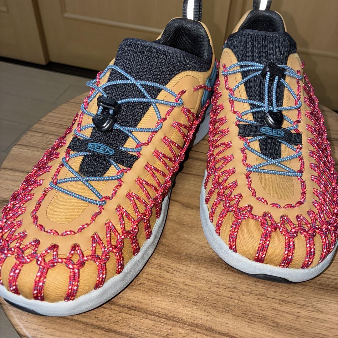 Sneakers KEEN uomo 9 5US 27 5 cm come nuove mai indossate scarpe casual