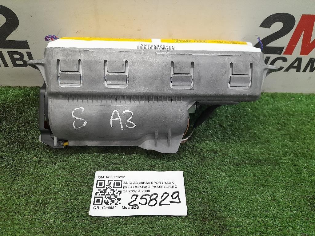 AIRBAG PASSEGGERO PER AUDI A3 Sportback Serie (8PA) 8P0880202 BZB (04>08)