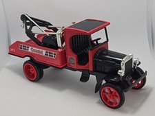 1925 Kenworth Wrecker Coastal 1/34 Scale Collectible Die-Cast Model / Bank