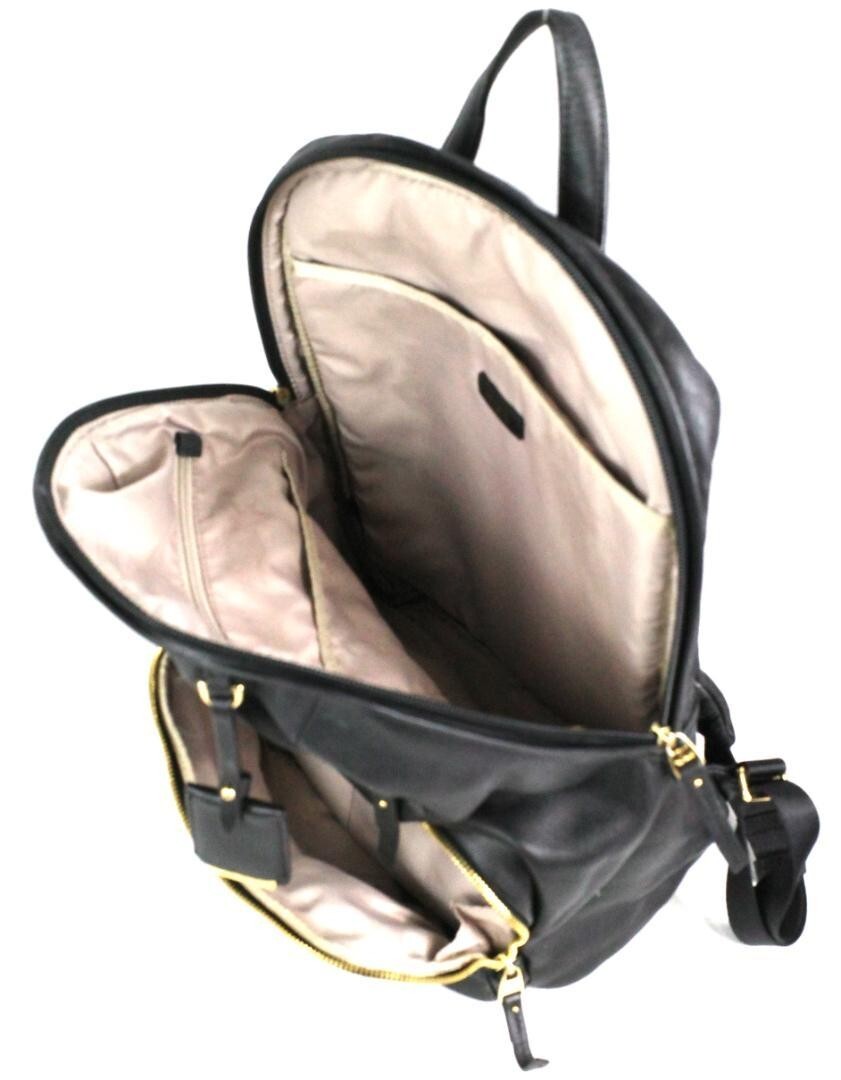 トゥミ Voyageur レザー『ドリ』バックパック　ブラック/ゴールド VOYAGEUR 「ホールジー」バックパック ブラック/ゴールド｜TUMI