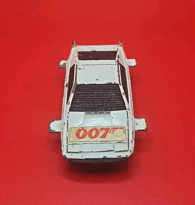Corgi 007 Lotus Esprit Submarine from The Spy Who Loved Me Made In GT Britain 76 - Image 2 of 4