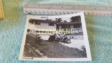 AC0072 Allis-Chalmers Photograph, MEDIA ARCHIVE DUMPING DIRT OUT TRACTOR BUCKET