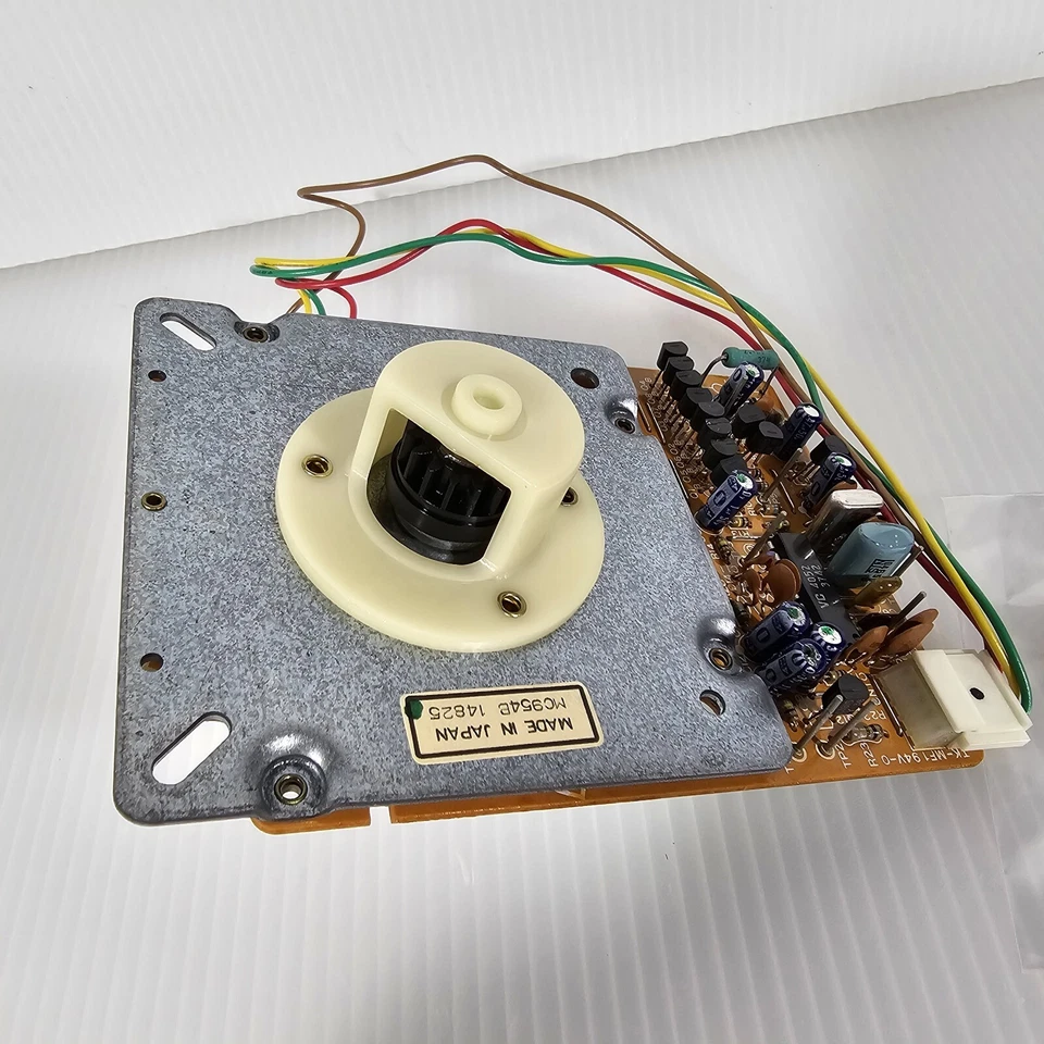 JVC QL-F300 Turntable,MOTOR, Original OEM Part - Image 4 of 4