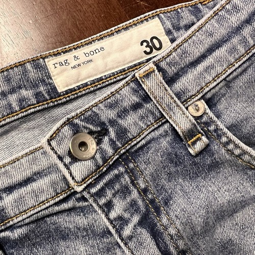 Jeans Rag & Bone donna 30 Dre vita bassa slim fidanzato orlo grezzo invecchiato 32x27 - Foto 2 di 9