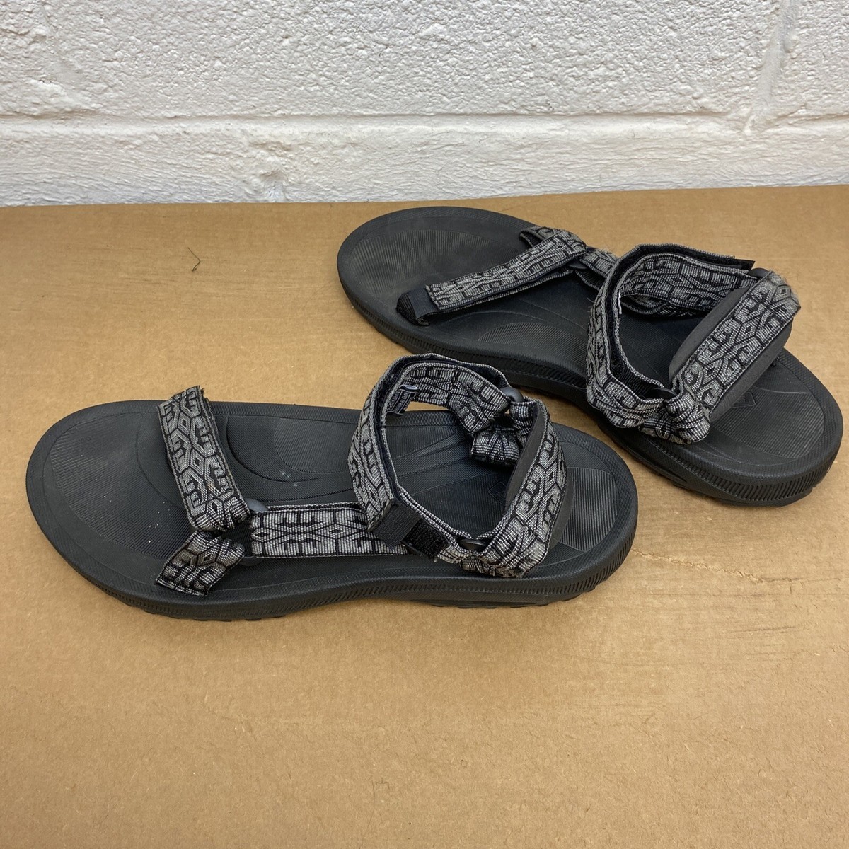 Teva Hurricane S/N 6461 Sport Sandals Mens Size 12 gray  display picture 2