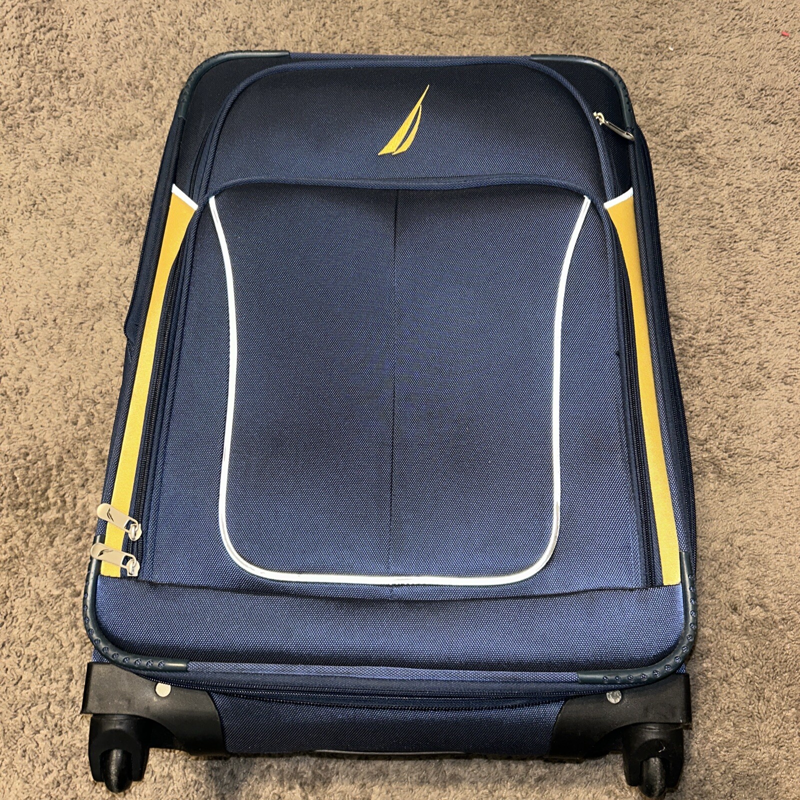 Vintage Nautica N83 Large Wheeled Suitcase with Measurements