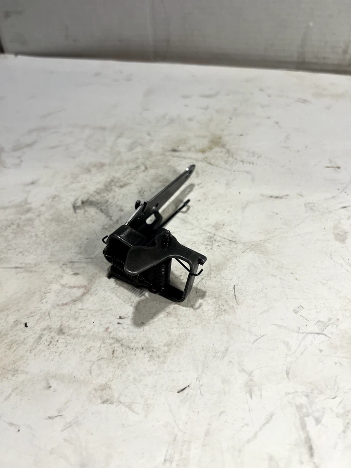 1987-1992 700R4 K TRANSMISSION INTERNAL KICKDOWN SHIFT LINKAGE BRACKET PIECES - Image 4 of 4